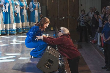Концерт для ветеранов АПЗ, посвященный Международному дню пожилых людей
