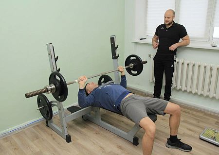 Открытый кубок по русскому жиму штанги лежа