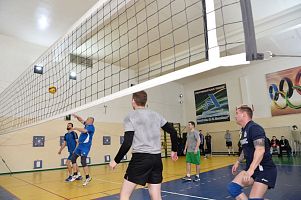 АПЗ организовал игры по волейболу среди непрофессиональных мужских команд Арзамаса