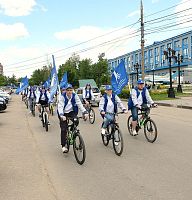 Команда МС возглавила колонну на городском велопробеге