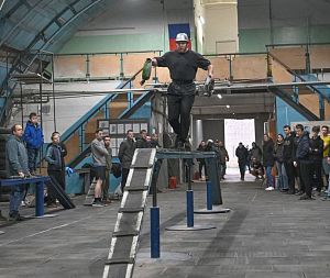 Соревнования заводских добровольных пожарных дружин