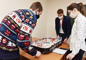 Впервые на АПЗ состоялся турнир по настольному хоккею