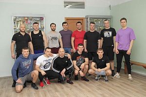 Открытый кубок по русскому жиму штанги лежа