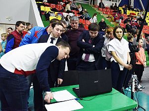 Первенство России по фехтованию среди юниоров и юниорок. Генеральный спонсор - АПЗ