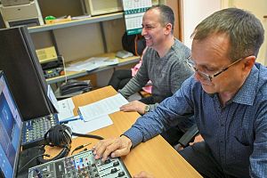 В канун 8 Марта на АПЗ прошел традиционный розыгрыш призов для женщин