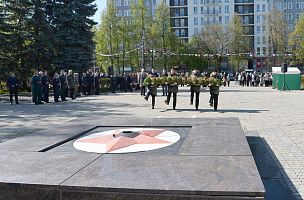 Возложение в День Победы