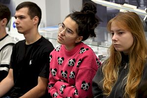 «Пландинский урок» в музее АПЗ для инженерного класса школы №6