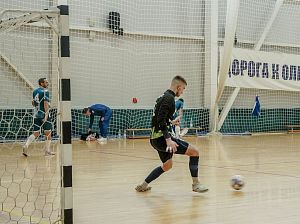 Команда "Приборостроитель" сыграла с двумя дзержинскими клубами в рамках чемпионата области по футзалу