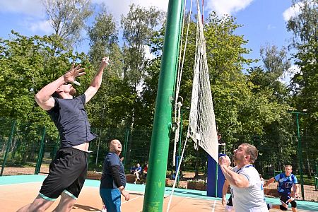 Турнир по парковому волейболу, посвященный 5-летию Молодежного совета АПЗ