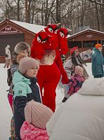 Более 500 приборостроителей и членов их семей приняли участие в Масленичных гуляниях