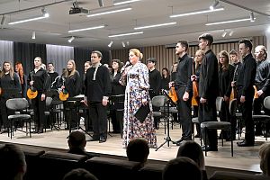 Концерт в Арзамасском музколледже - подарок заводчанам к праздникам от профкома
