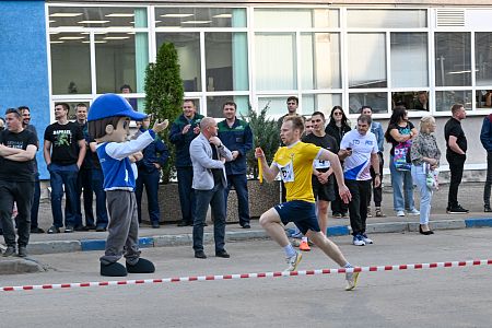 Легкоатлетический пробег для заводчан на призы газеты "Новатор"
