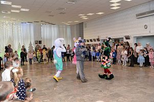 Новогодние мероприятия для детей приборостроителей