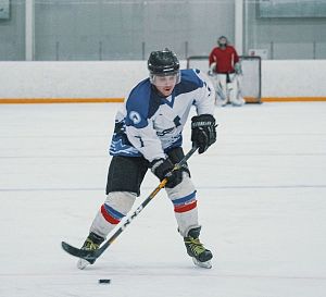 На АПЗ создана сборная по хоккею с шайбой 