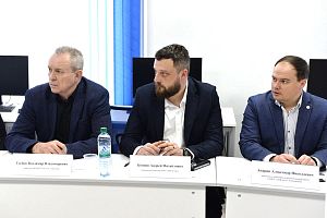 В АПК состоялось заседание партнерского совета под председательством генерального директора АПЗ Андрея Капустина